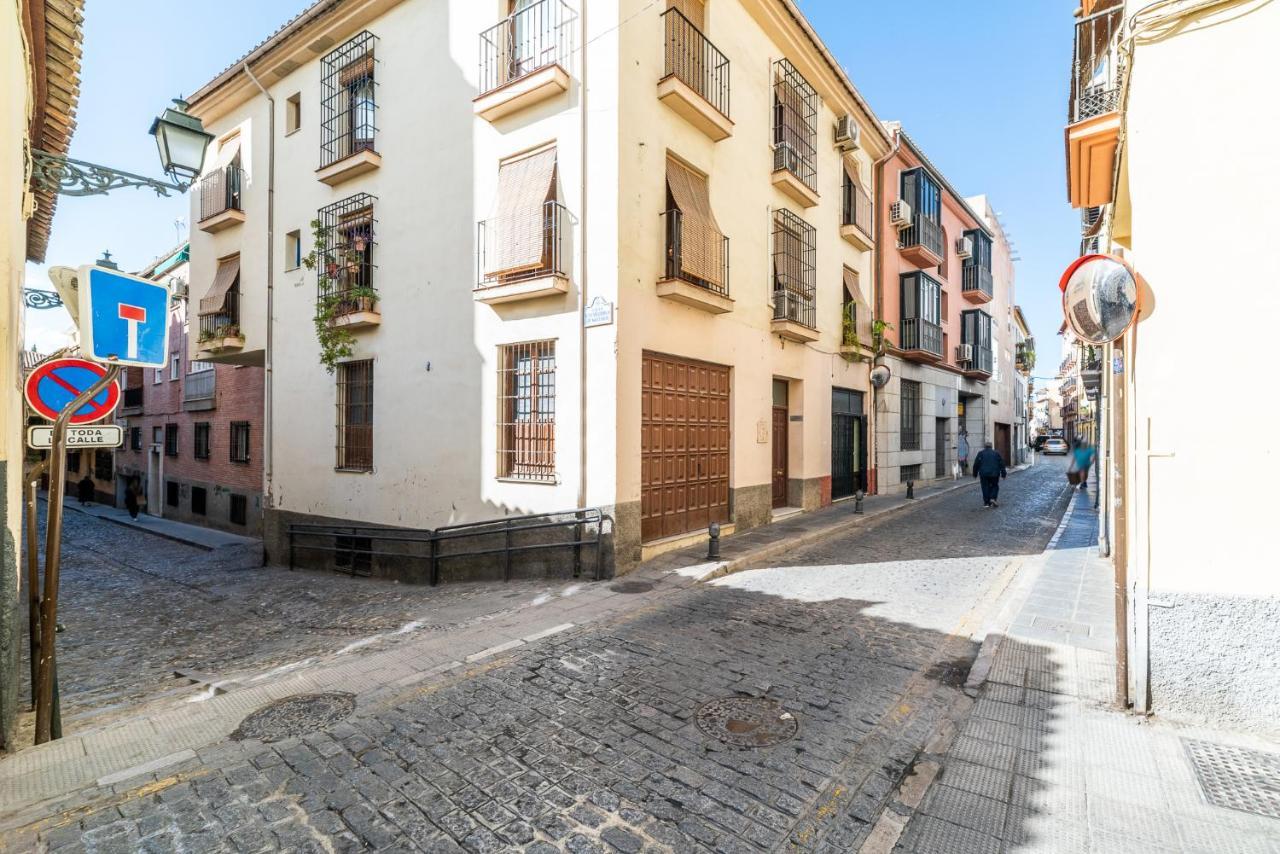 Apto En Granada Centro Con Parking Opcional Apartment Exterior photo